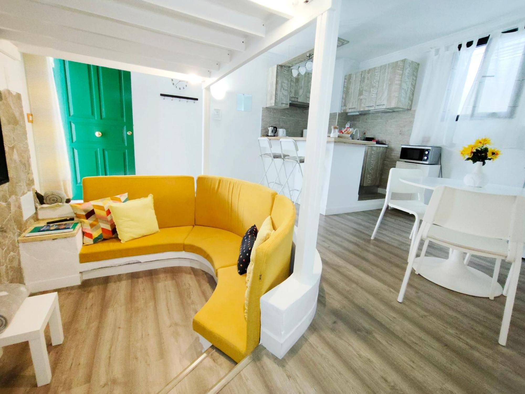 Апартаменти Thelma 1 Minuto A Pie Del Mar Тіас Екстер'єр фото